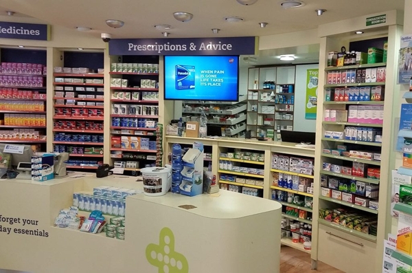 Estantes digitales para farmacias