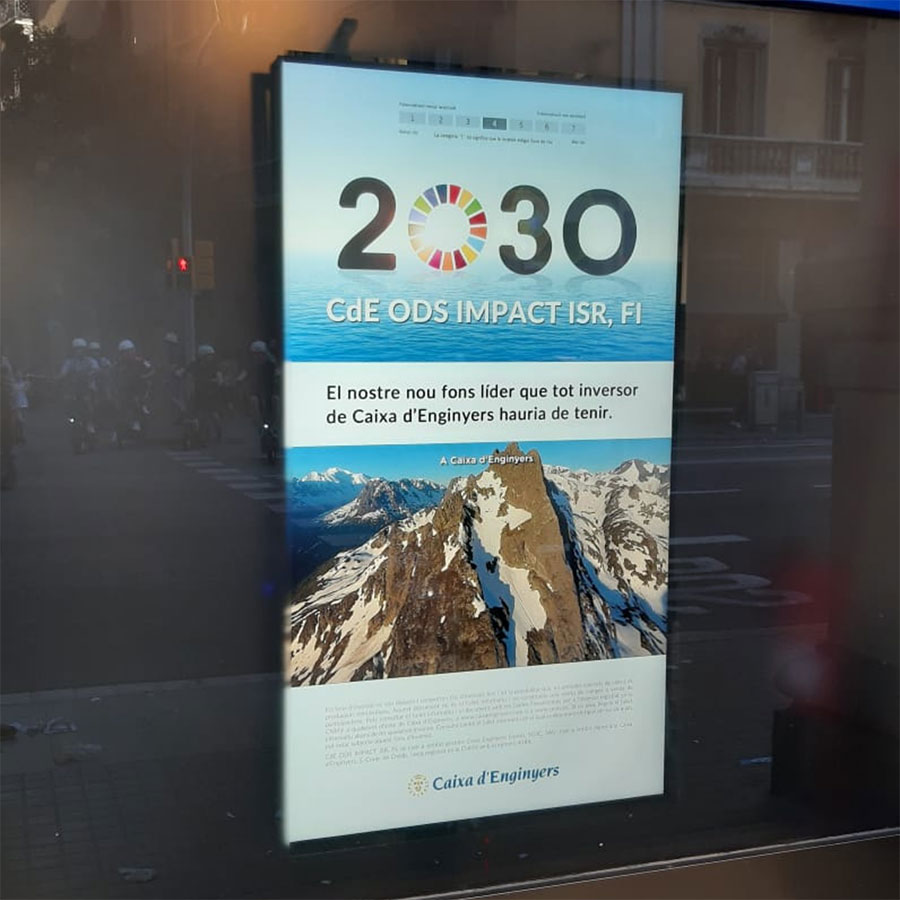 caja-ingenieros-cartelería-digital-2