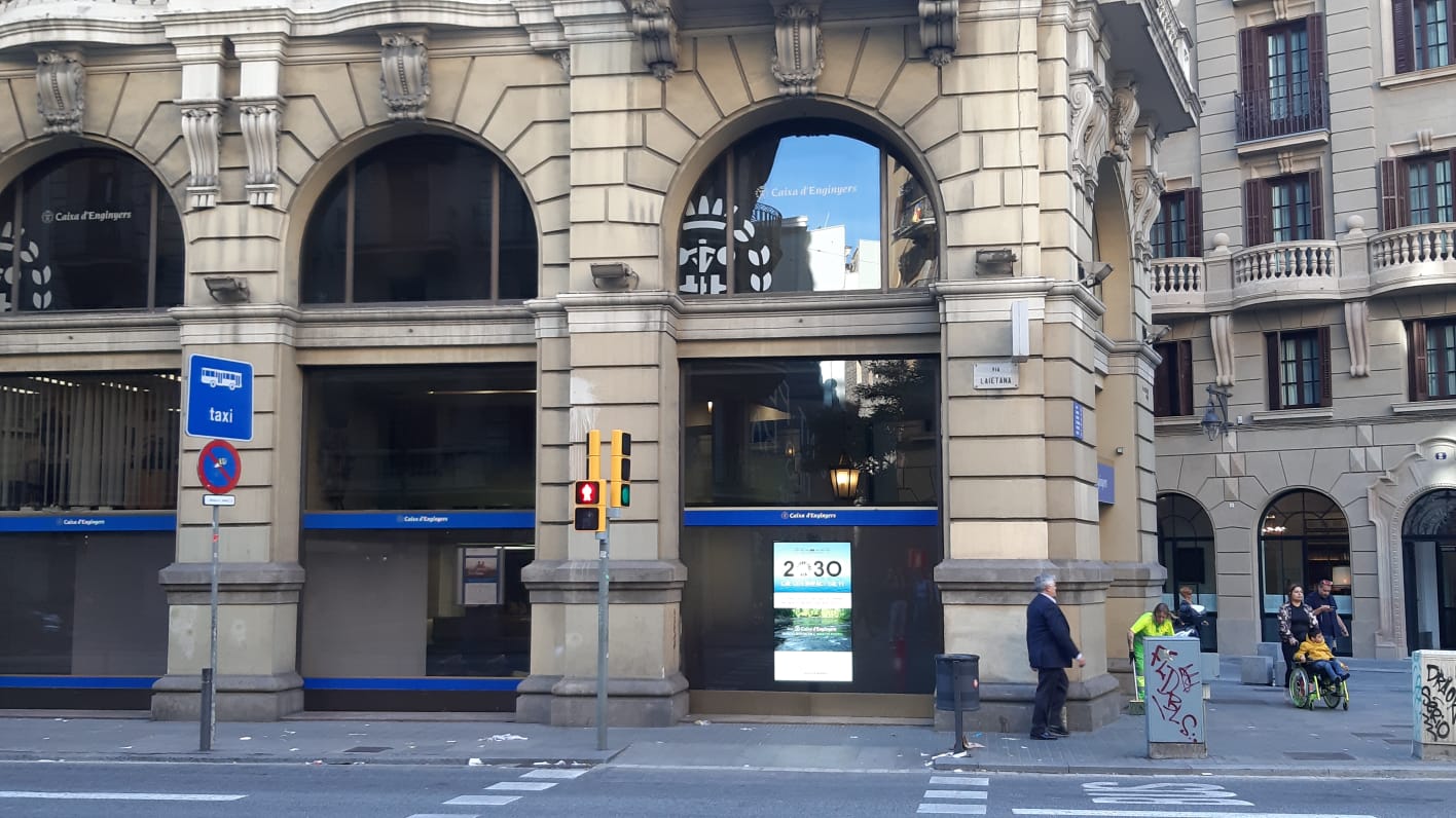 carteleria-digital-bancario