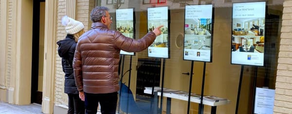 Cómo implementar escaparates digitales de forma efectiva